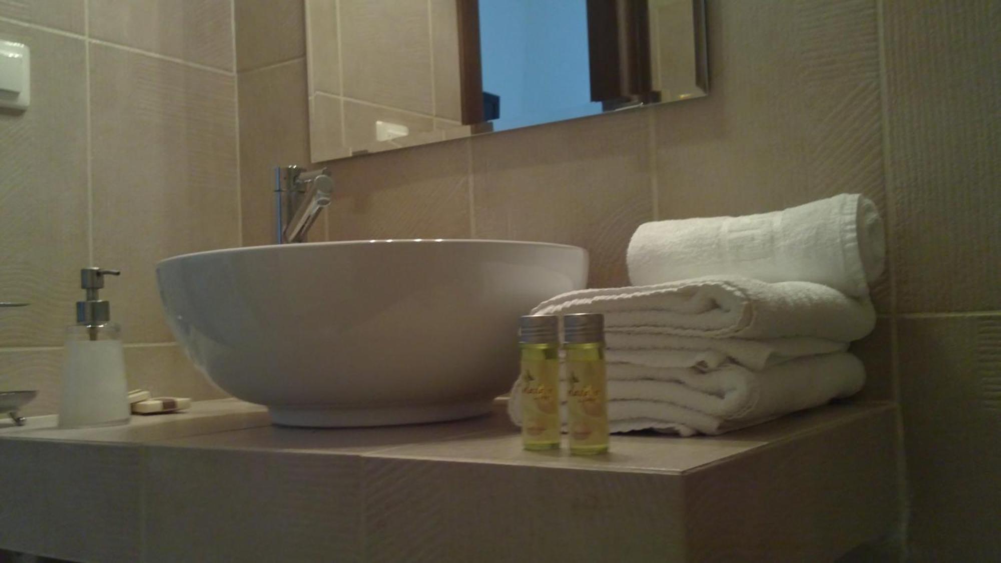 Villa Del Lago Boutique Hotel Kastoria Luaran gambar